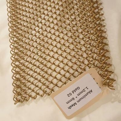 алюминий золота занавесов звена цепи тяжелого метала 6*6mm архитектурноакустический для выставочного зала