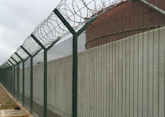 Оцинкованный сетчатый забор из проволоки Y-образной формы с колючей проволокой 4,0 мм 4,5 мм
