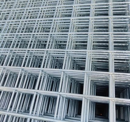 Панель сварной сетки из оцинкованной стали 2x2 для клеток животных