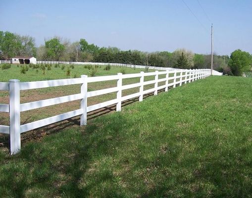 Устойчивый белый 3 рельсов дизайн ПВХ ограждение Пластиковый винил Ranch Paddock Horse Fence