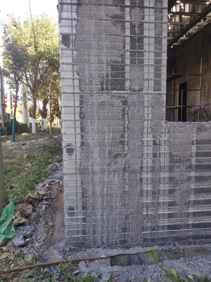 Опалубка из оцинкованной рифленой сетки для заливки цементом 1,1 м x 3 м