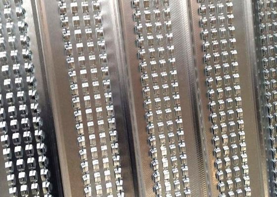 Горячая оцинкованная сетка из стаканного проволоки 450x2500 мм для бетонного строительства