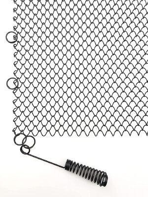 Черная сетчатая шторка для камина с порошковым покрытием